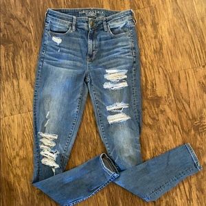 Ripped American Eagle Skinny Jeggings